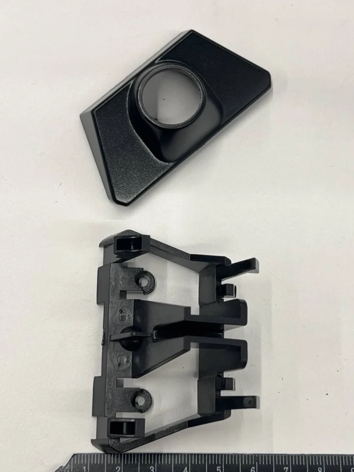 Адаптер под переднию камеру в логотип Toyota Land Cruiser 2012-2015